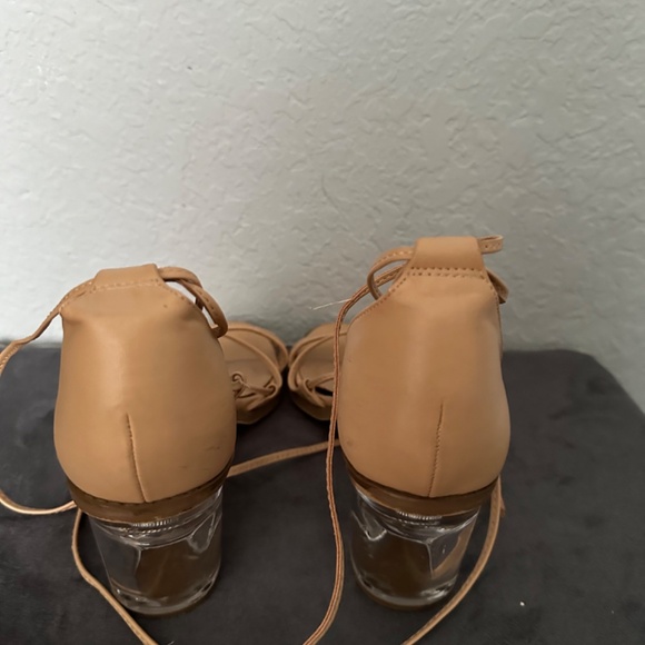 Forever 21, Tan ankle lace up strappy sandal size 7.5 - Picture 4 of 10